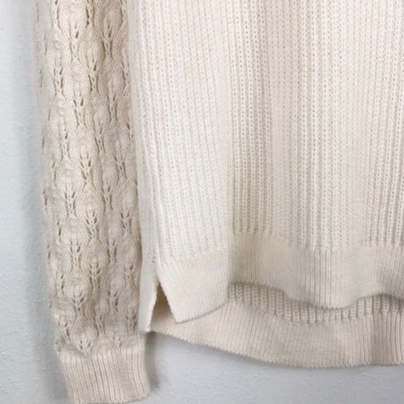 Ann Taylor LOFT Pointelle Knit Button Back Sweater Size Large - Picture 3 of 7